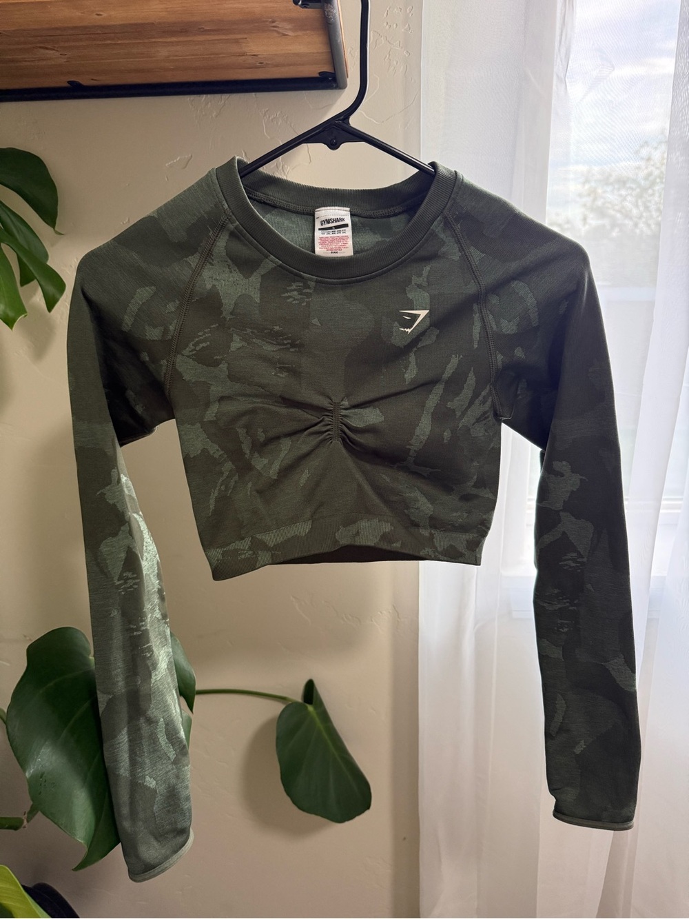 Gymshark Dark Olive Camo Long-Sleeve Ruched Crop Top